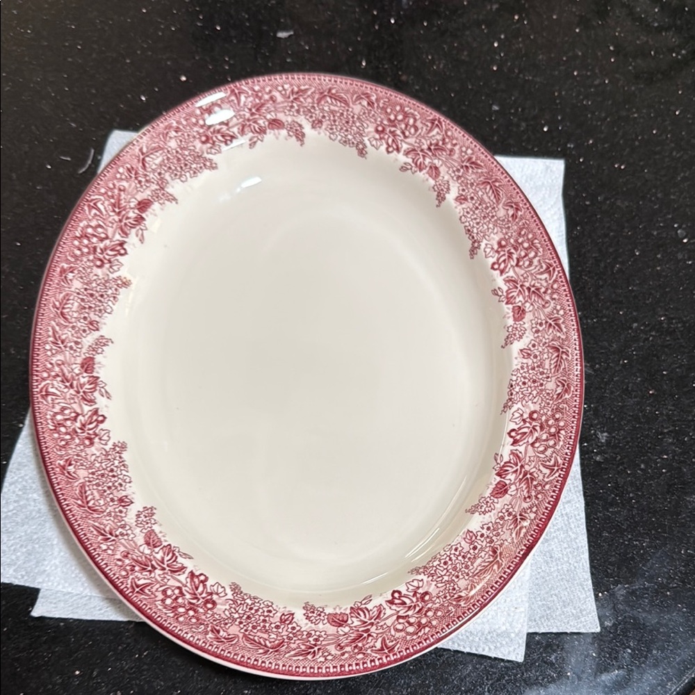 Elegant Red and Cream Dinnerware Set with Victorian Design